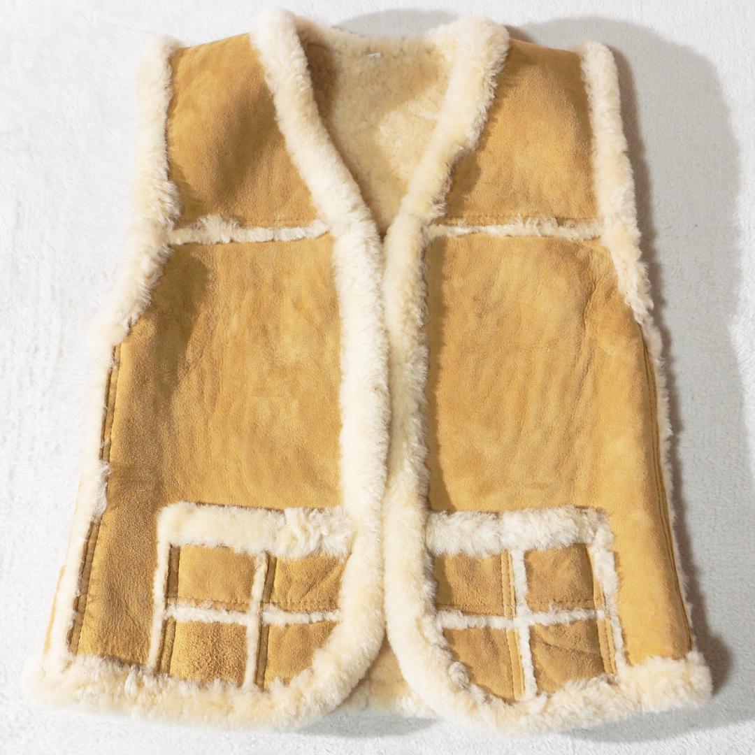 ニュージーランド製 Homestead ムートンベスト 羊革 ピュアニューウール リアルファー キャメル ボリューム感◎ レディースLサイズ拍卖