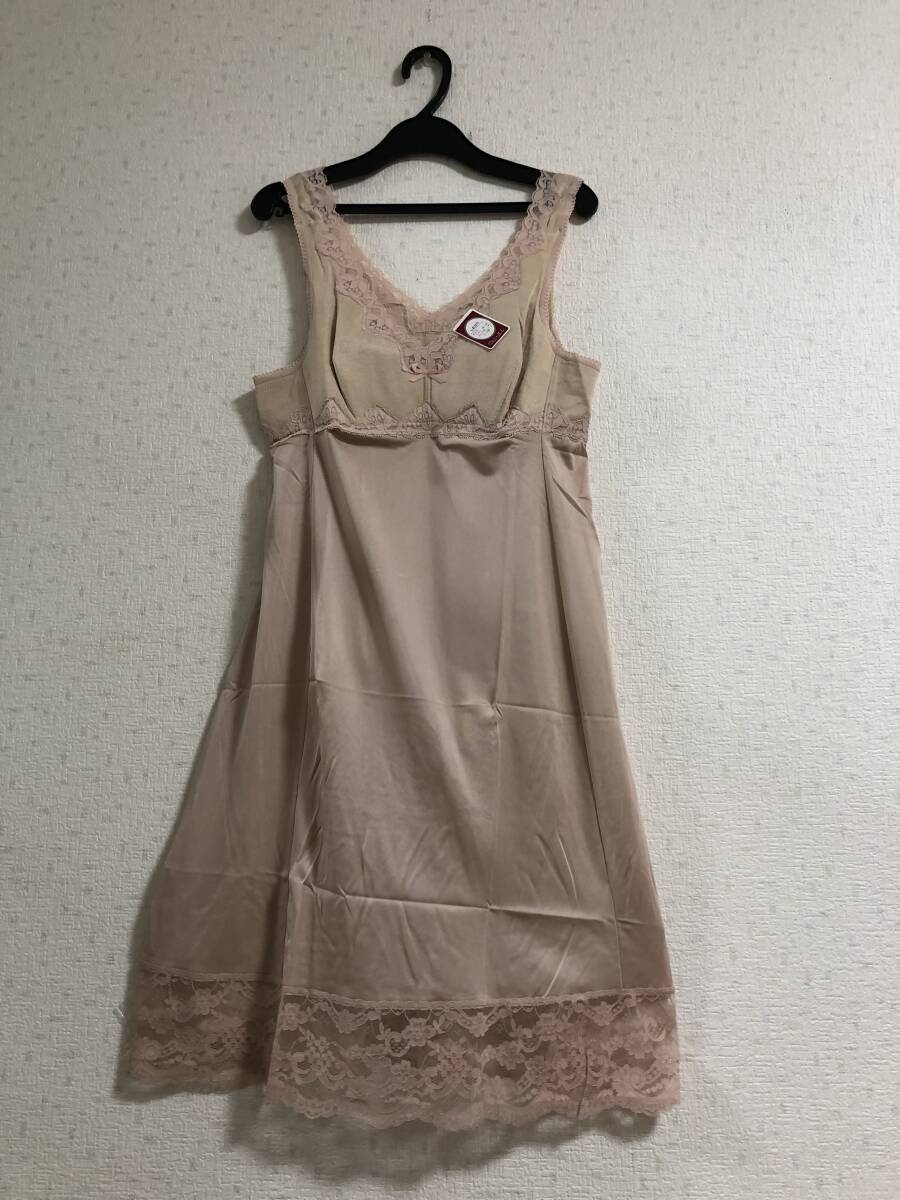 シャルレ☆サイズL-90☆スリップ☆新品拍卖