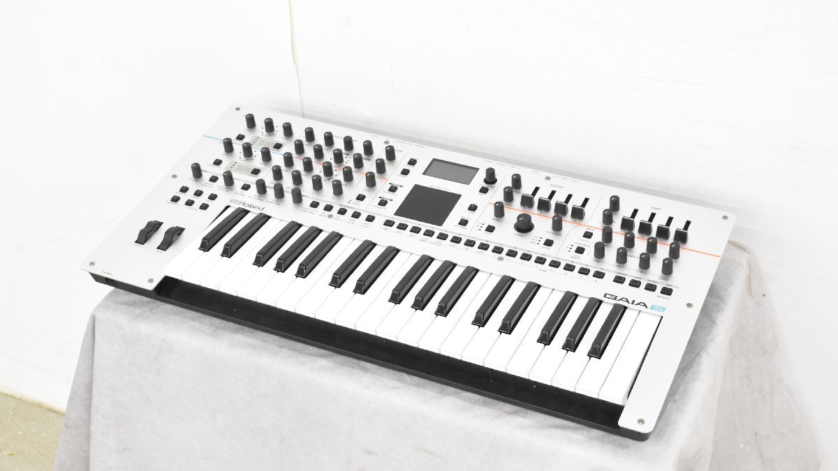 【 C 】1245 Roland GAIA-2 シンセサイザー ローランド 3134630拍卖