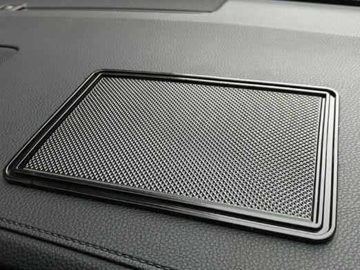 ダッシュボード 滑り止め マッド 汎用品 15cm×27cm拍卖