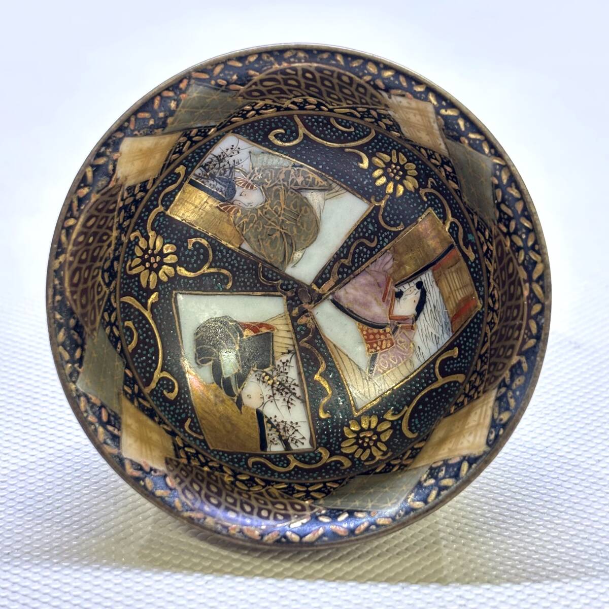 ○ 九谷焼 青粒 お猪口 歌人 賢人 酒器 盃 ぐい呑み ○K01-1028拍卖