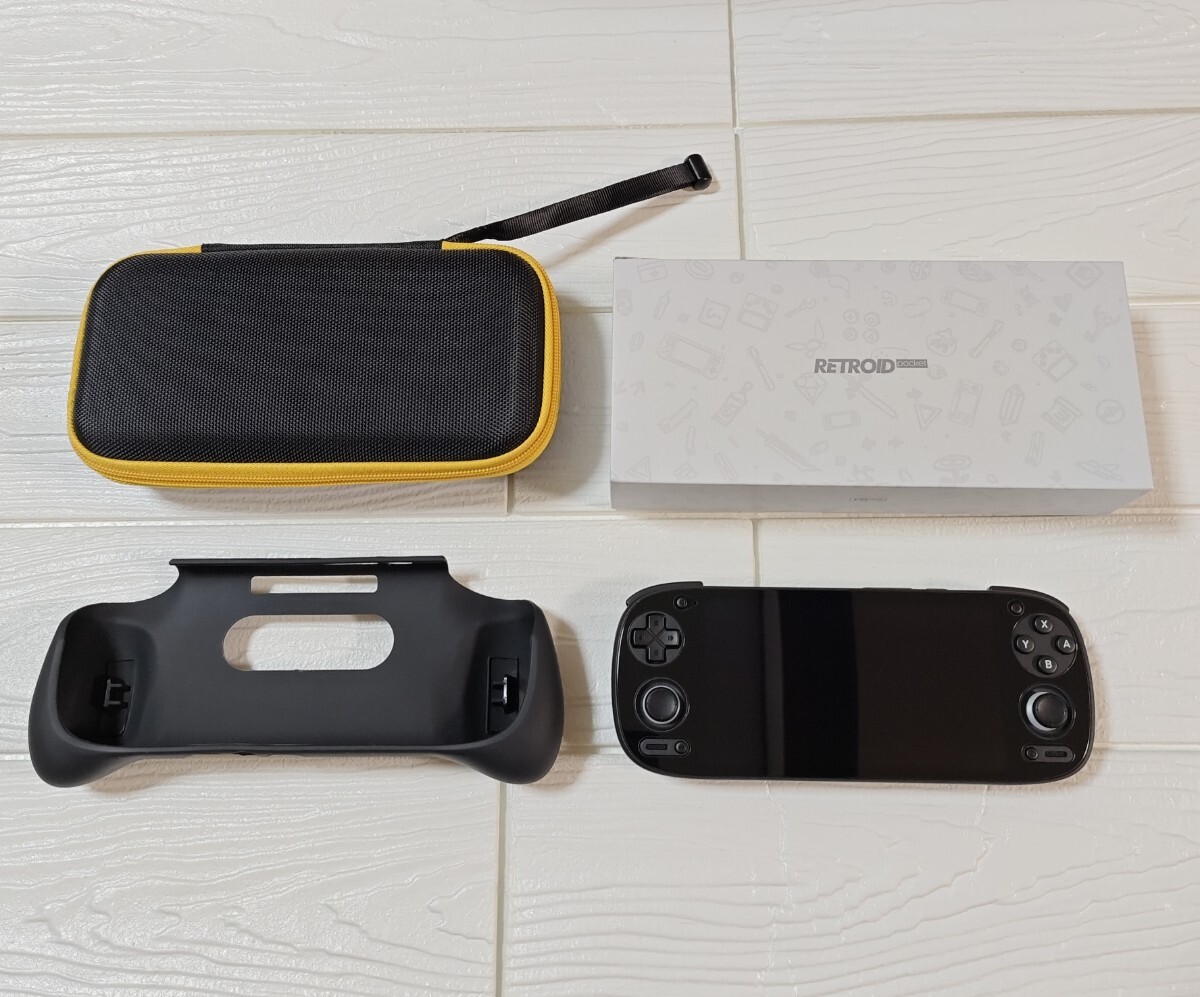 Retroid Pocket 5 ケース&グリップつき拍卖
