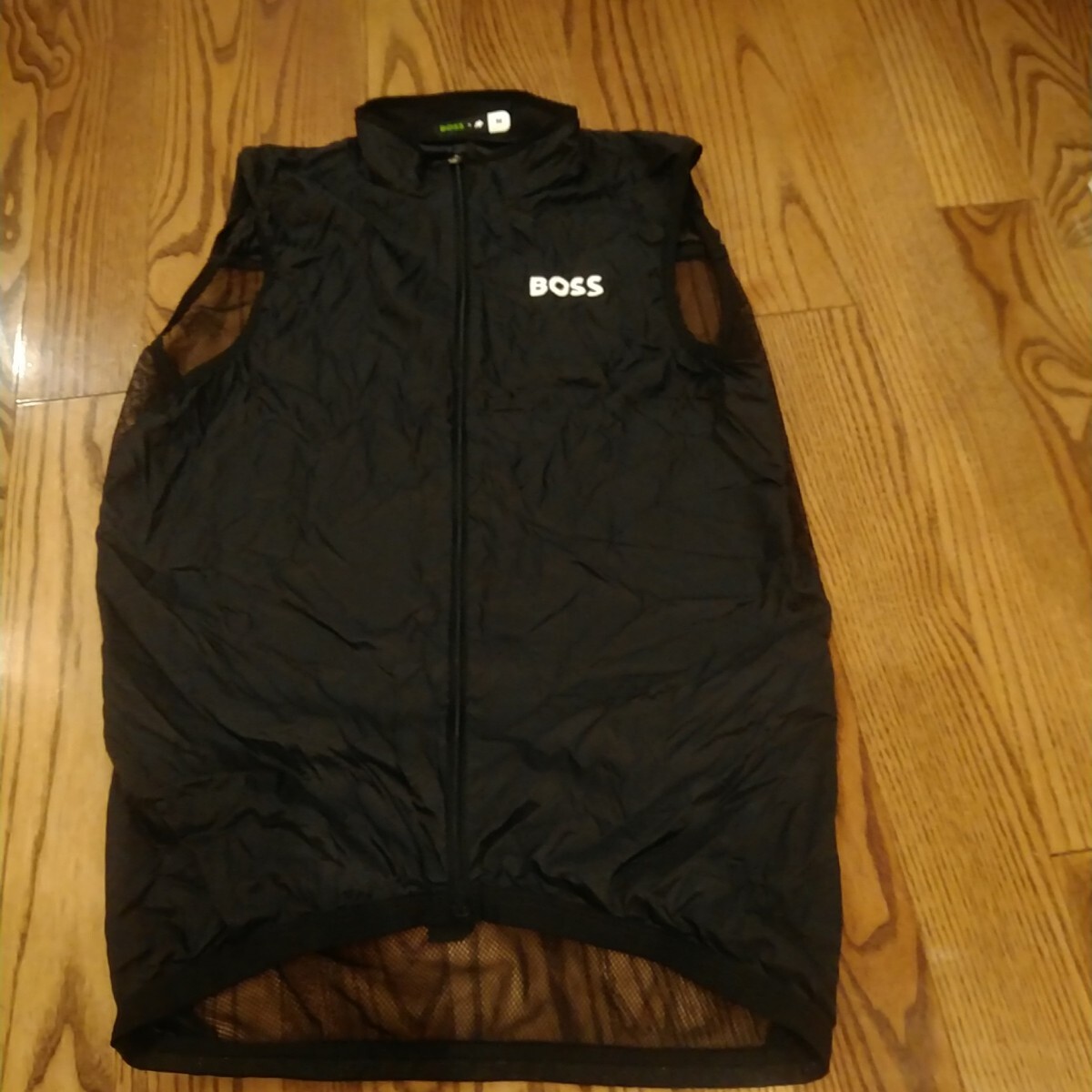 新品未使用 Mサイズ HUGO BOSS ASSOS パッカプル ウインドベスト MILLE GT Wind Vest ヒューゴボス アソス 拍卖