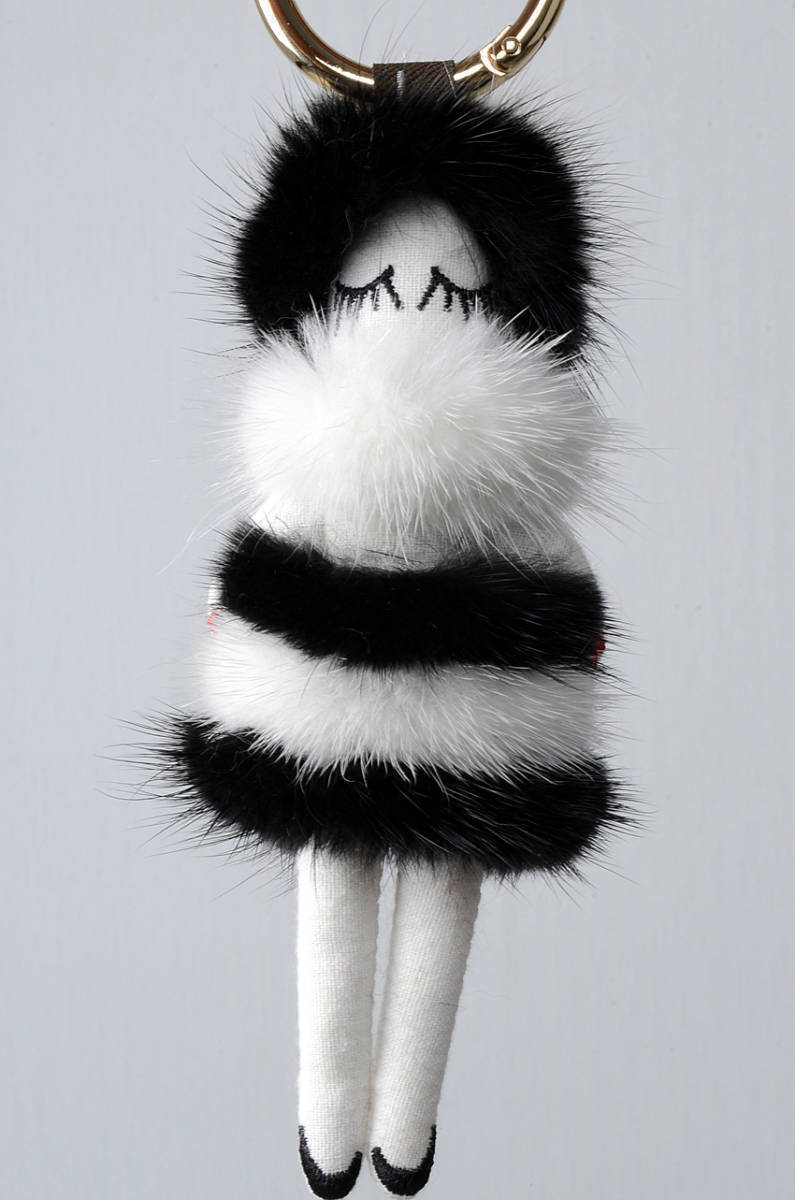 新品 かわいい人形 最高級↑ミンクファー付バッグチャームキーホルダー/毛皮ファー拍卖