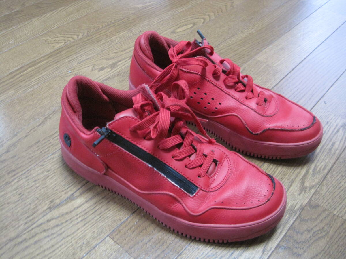 グラビスGRAVISのスニーカー27.5センチ、ファスナー付き、本革?拍卖