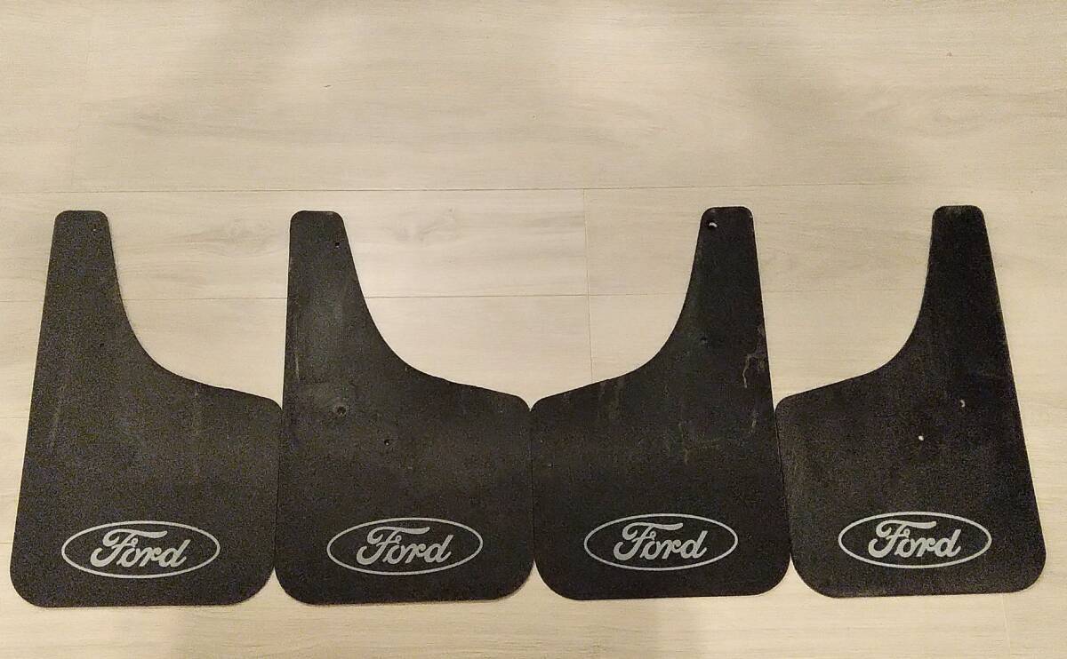 ★FORD(フォード) ★純正マッドフラップ(泥除け)★拍卖