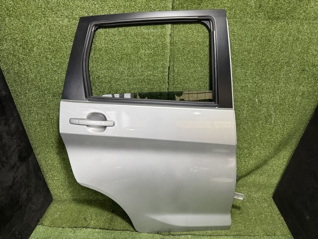 eKワゴン DBA-B11W 右RドアASSY U25 5730B408拍卖