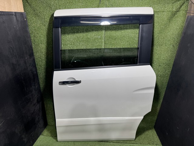 セレナ DAA-HFC26 左RドアASSY QAB H210A-1VNAD拍卖