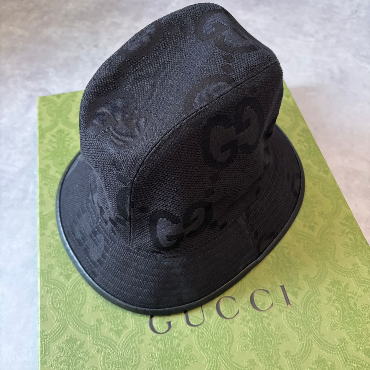 極美品 GUCCI ジャンボGG バケットハット 黒 ブラック拍卖