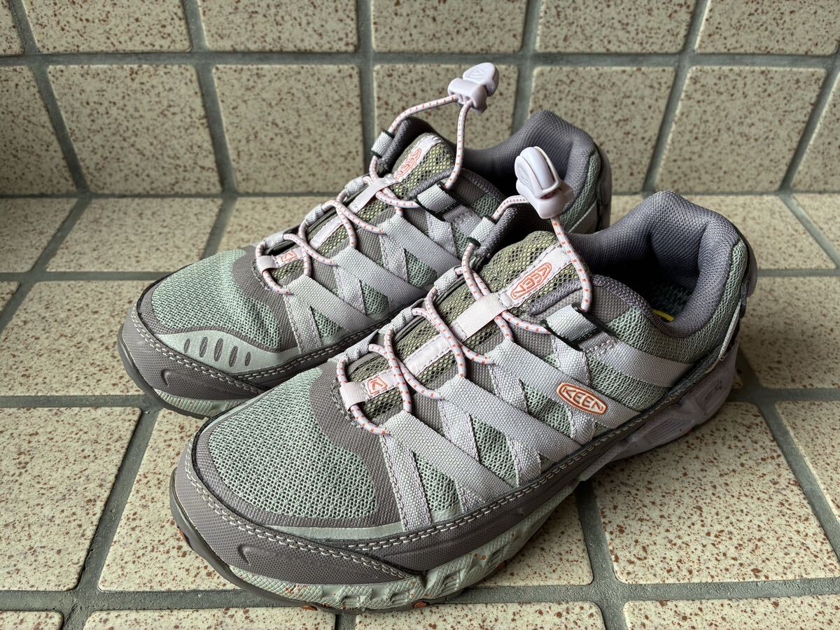 【中古】KEEN ハイキングシューズ 女性用 24cm拍卖