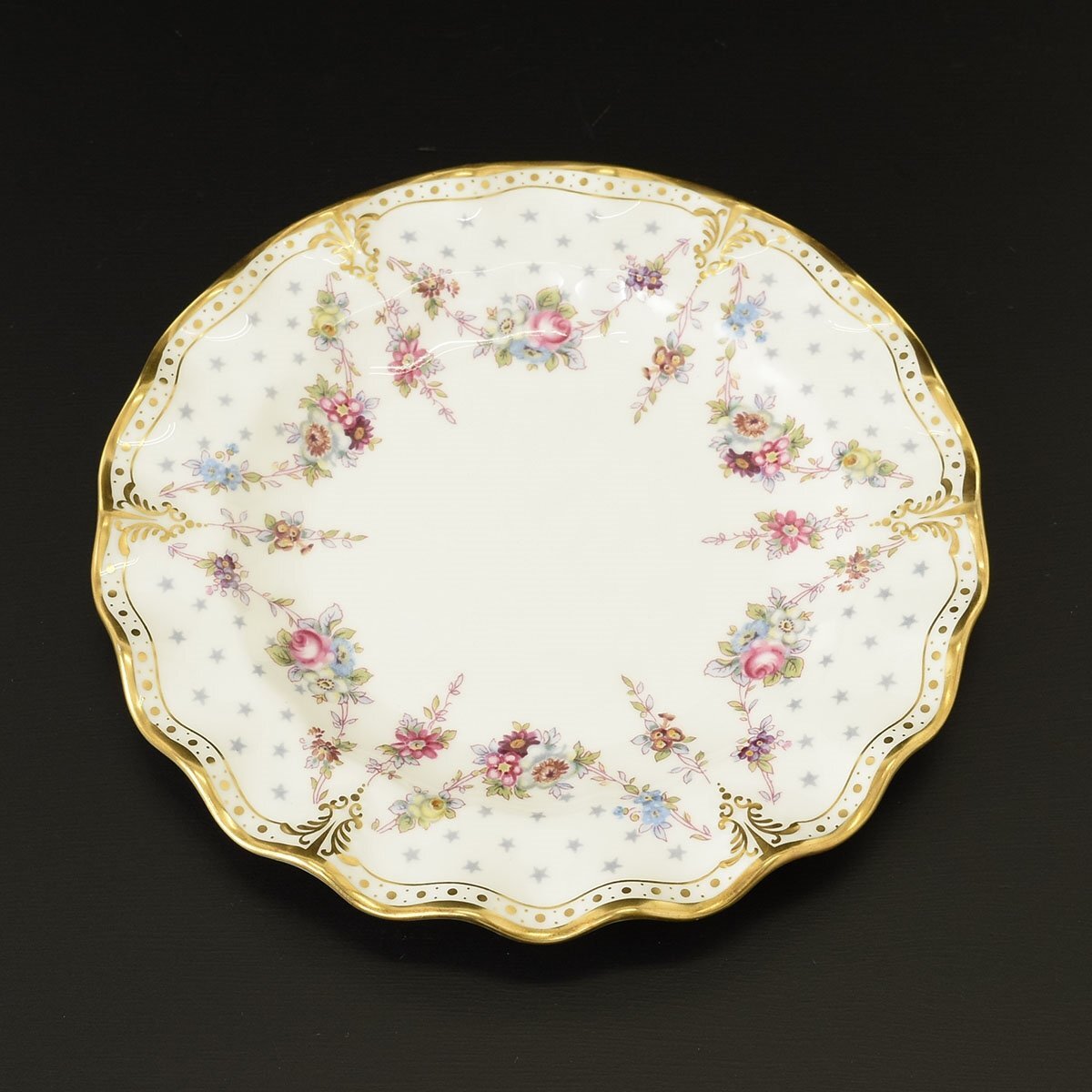 ◎529736 ROYAL CROWN DERBY ロイヤルクラウンダービー ロイヤルアントワネット 20cm プレート1枚拍卖
