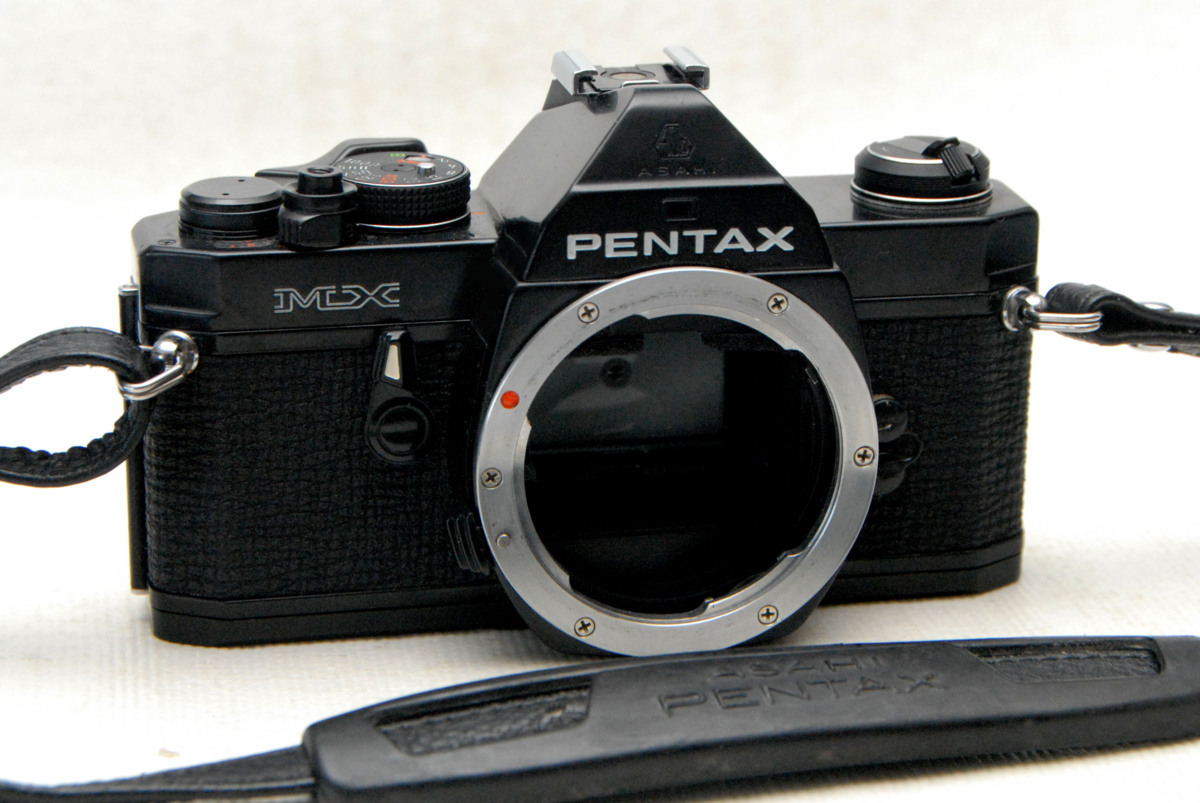 PENTAX ペンタックス 人気の高級一眼レフカメラ MX(黒)ボディ 希少な作動品(腐食無し)拍卖