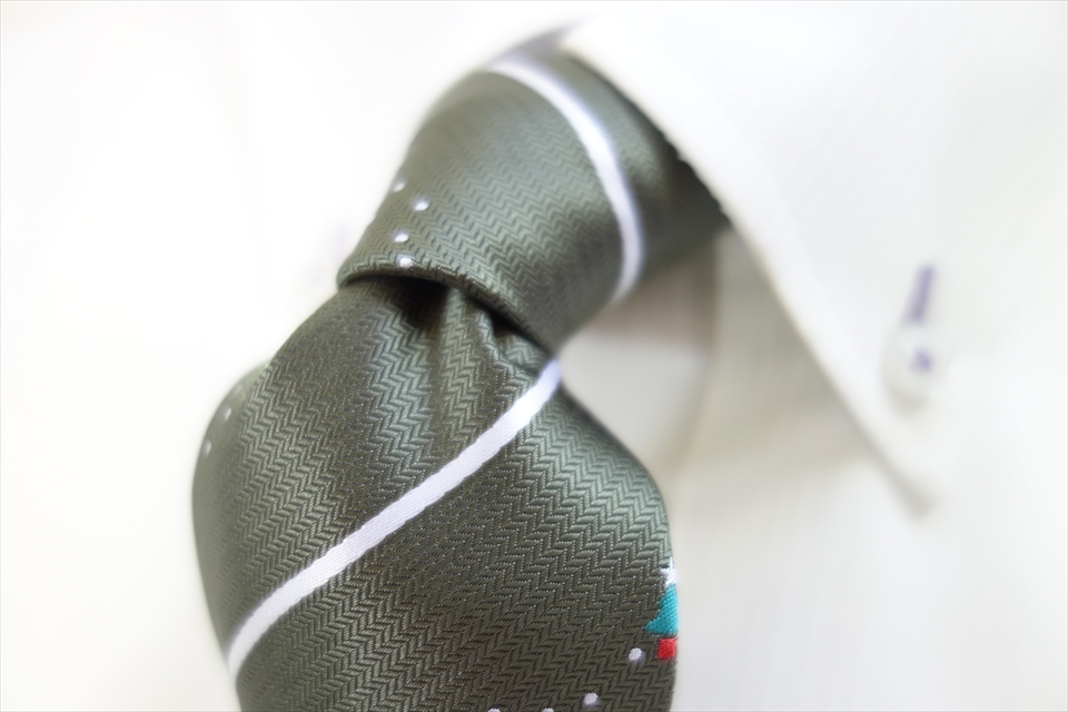 8296◆ブリックハウス BRICK HOUSE ストライプ&クリスマスモチーフ柄 ネクタイ拍卖