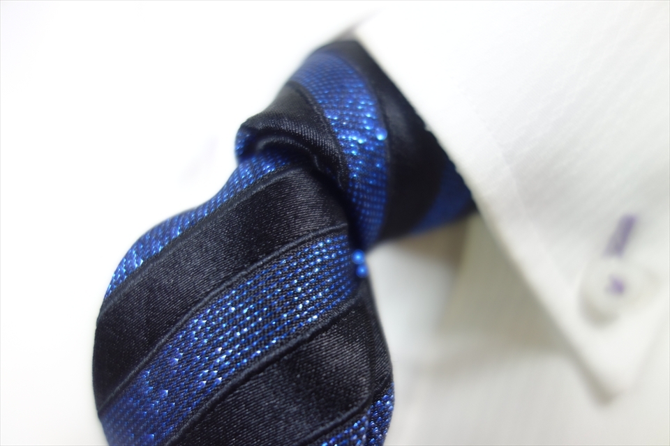 8582◆パーフェクトスーツファクトリーP.S.FA ストライプ柄 シルクスリムネクタイ拍卖