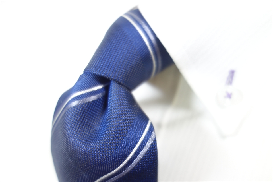 8598◆ヴィサルノVisaruno ストライプ柄 ネクタイ拍卖