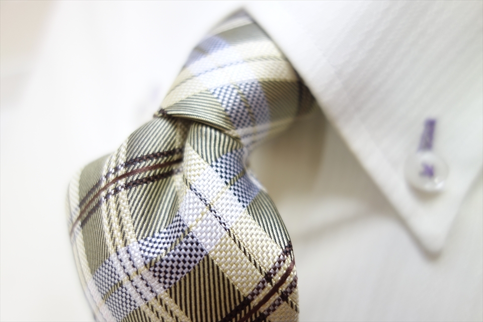 8650◆バンダイ ブリックハウスBANDAI/ BRICK HOUSE チェック&ワンピースキャラクター柄 シルクネクタイ拍卖