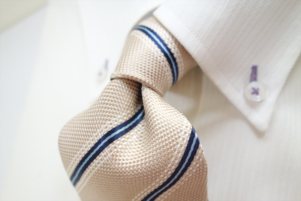 8663◆タケオ キクチ TAKEO KIKUCHI ストライプ柄 シルクネクタイ拍卖