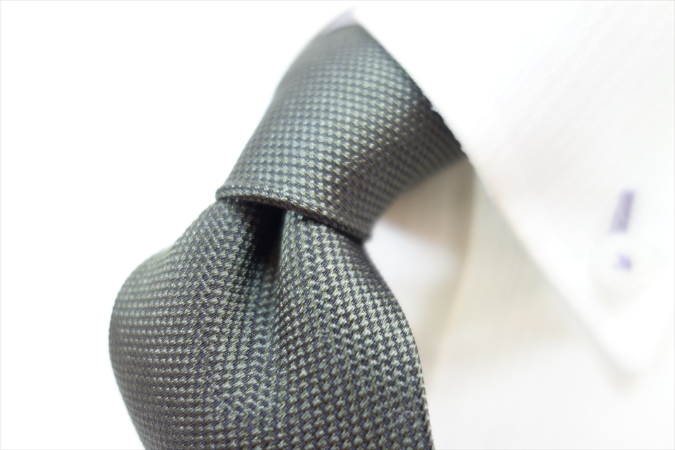 8675◆フランス製 カルヴェン CARVEN PARIS シルクネクタイ拍卖