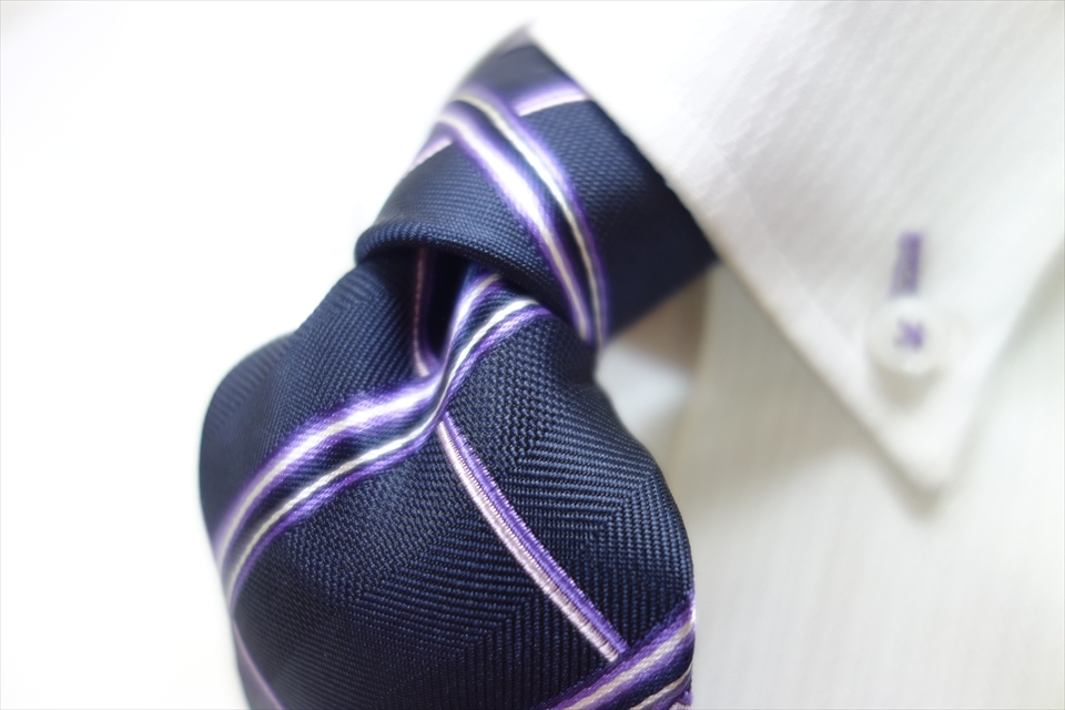 8710◆タケオ キクチ TAKEO KIKUCHI 格子柄 シルクネクタイ拍卖