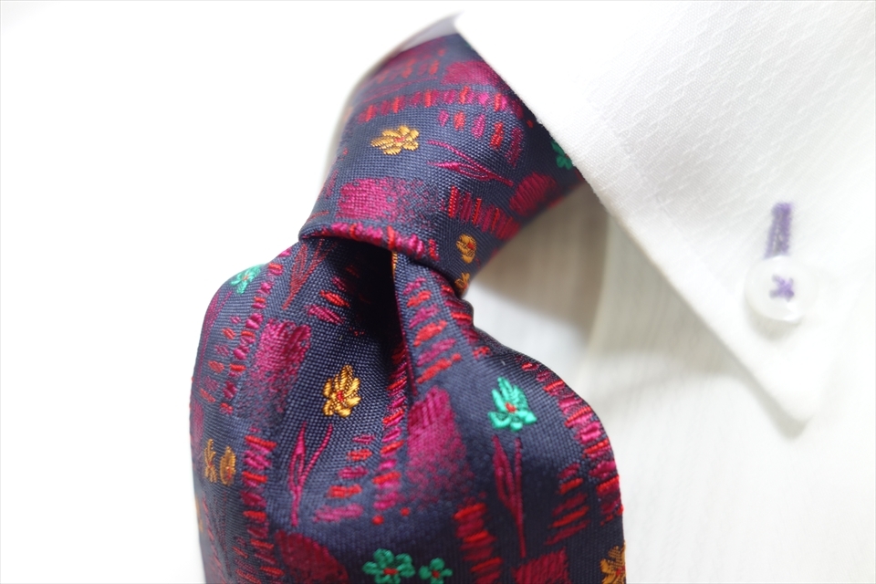 8757◆銀座田屋 GINZA TAYA 花柄 シルクネクタイ拍卖