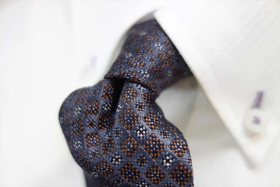 8214◆ジュンアシダ jun ashida 四角柄 シルクネクタイ拍卖