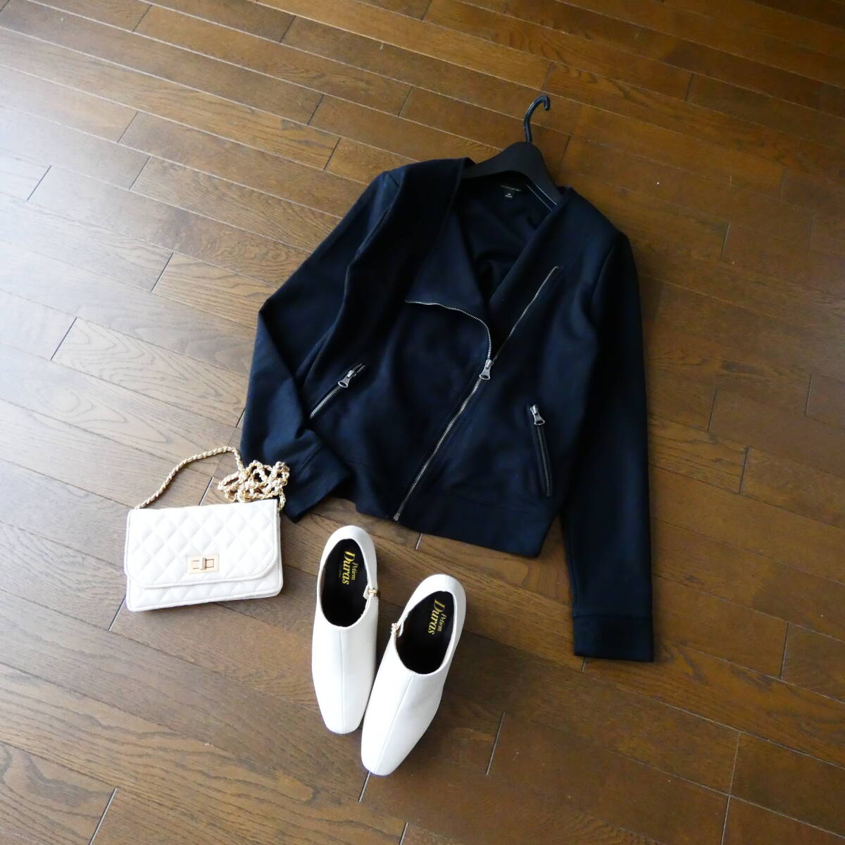 バナナリパブリック 黒 ブラック ライダースジャケット M拍卖