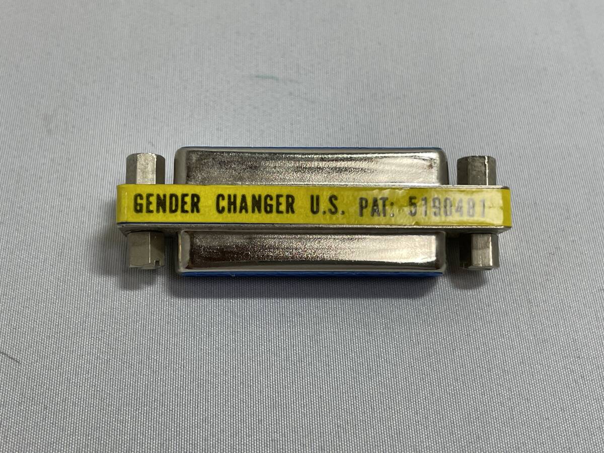【中古/激レア】★ジェンダーチェンジャー・アダプター、2x 25ピン、2xメス米国パット5190481★拍卖