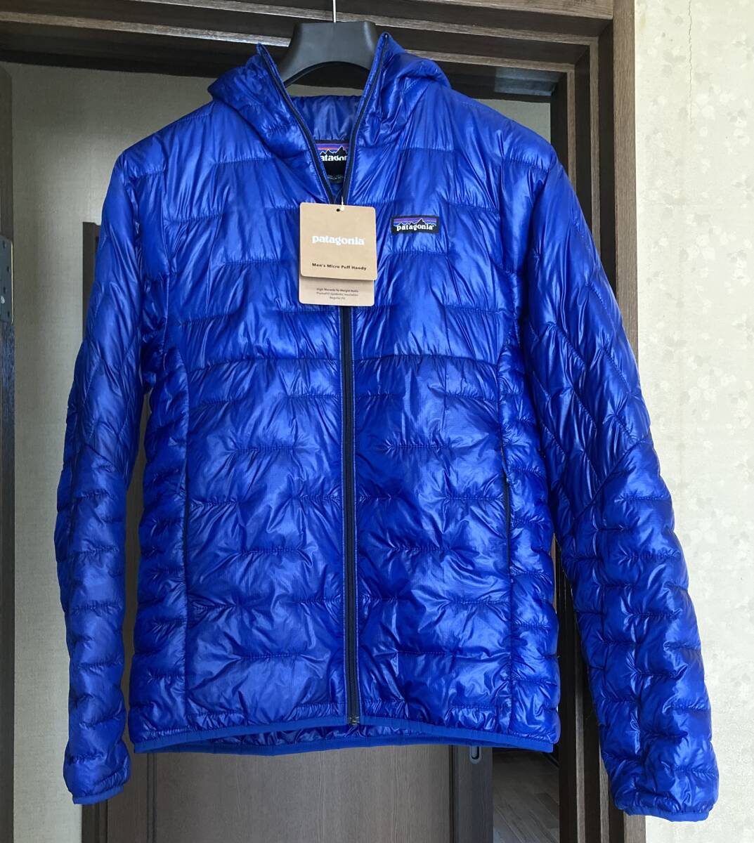 ☆未使用に近い☆ 紙タグ付 Patagonia パタゴニア マイクロパフフーディ ダウンジャケット MEN'S メンズ Sサイズ ブルー!拍卖