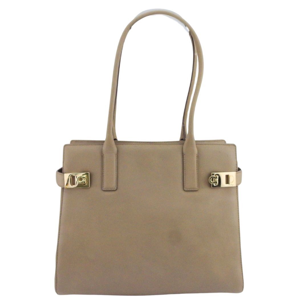 サルヴァトーレフェラガモ Salvatore Ferragamo ハンドバッグ ガンチーニ ベージュ×ゴールド レディース 中古拍卖