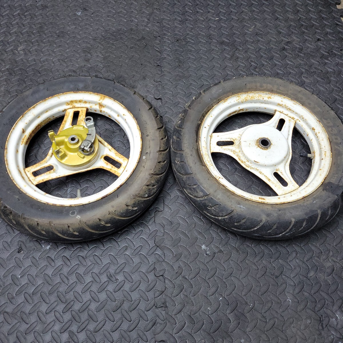 ヤマハ ジョグ JOG2JA 前後ホイール 拍卖