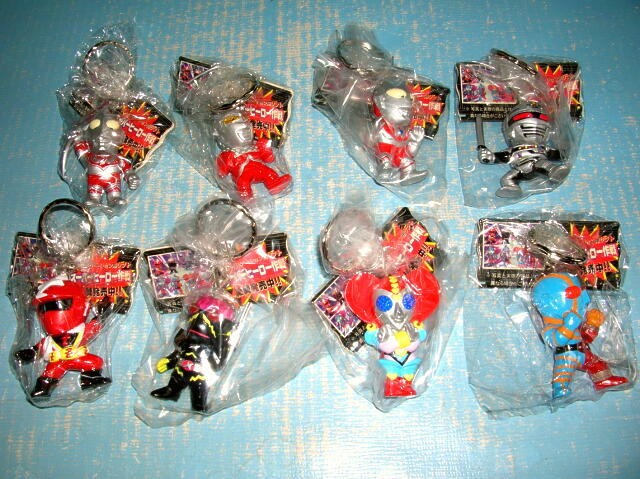 8201 とるとるマスコット スーパーヒーロー作戦 フィギュアキーホルダー 全8種 ウルトラマン キカイダー ビジンダー ハカイダー ギャバン拍卖