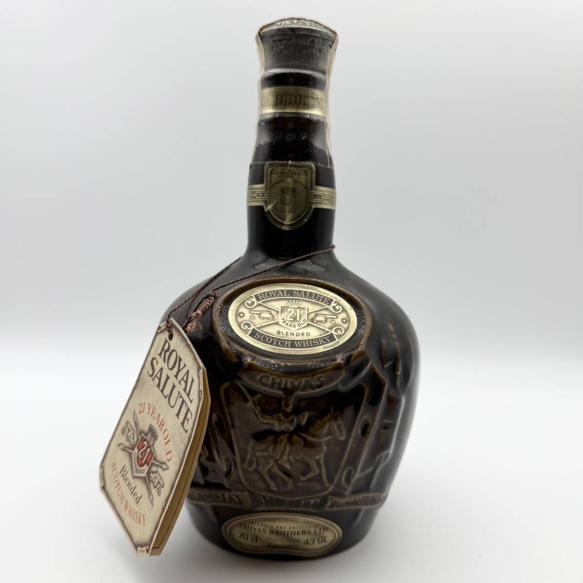 25大/A026979-6/EM4000/J112-301/【幕張】ROYAL SALUTE ロイヤルサルート 21YEAR OLD SCOTCH WHISKY 43%700ml拍卖