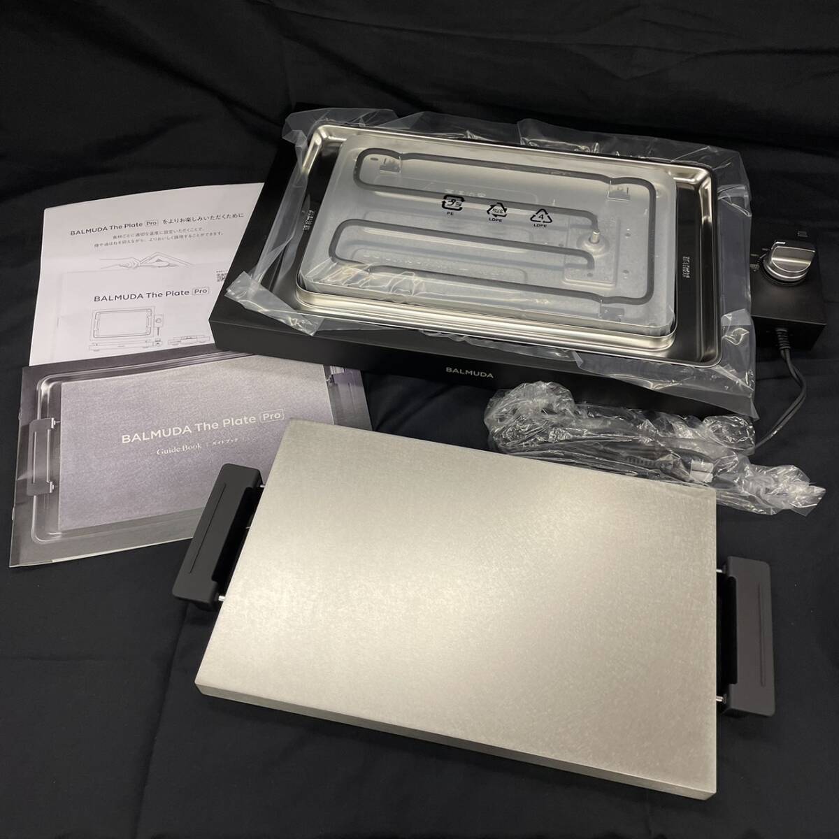 25静/A042283-2/OT15000/K112-422/【幕張】BALMUDA バルミューダ The Plate Pro K10A-BK ホットプレート ブラック 箱付き拍卖