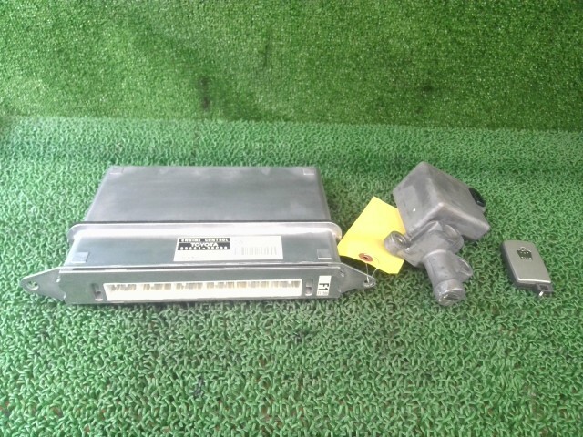 クラウン DBA-GRS184 エンジンコンピューター 062 275100-5663 89661-30C00 2GR-FSE拍卖