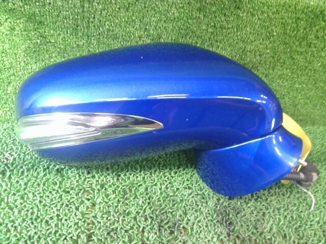 レクサス IS DBA-GSE20 右サイドミラー 右ドアミラー 8U1 87910-53500-J1 IS250C拍卖