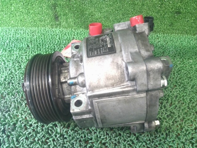 デリカD5 LDA-CV1W A/C エアコンコンプレッサー X37 7813A428 7813A628拍卖