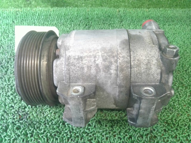 NV350キャラバン LDF-VW6E26 A/C エアコンコンプレッサー QM1 92600-3XC0B 92600-3XC1B拍卖
