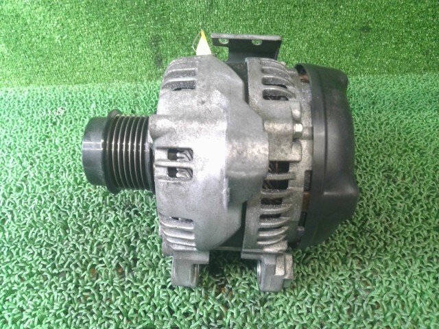 ヴェルファイア DBA-ANH20W オルタネーター ダイナモ オルタネター 3R9 104210-4981 27060-28341拍卖