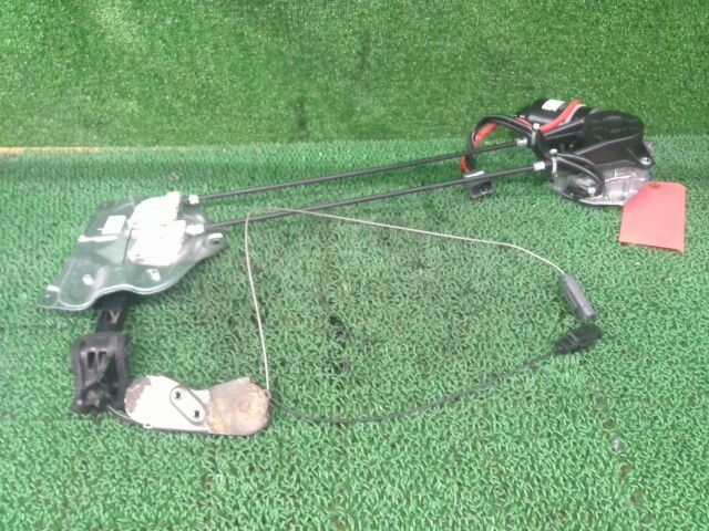 デリカD5 LDA-CV1W 左パワースライドドアモーター U19X37 5780A103拍卖