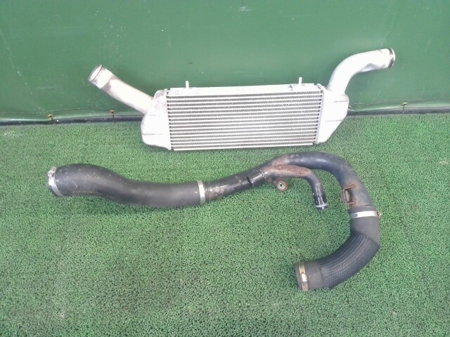 デリカD5 LDA-CV1W インタークーラー U19X37 1530A146 パイピング付拍卖