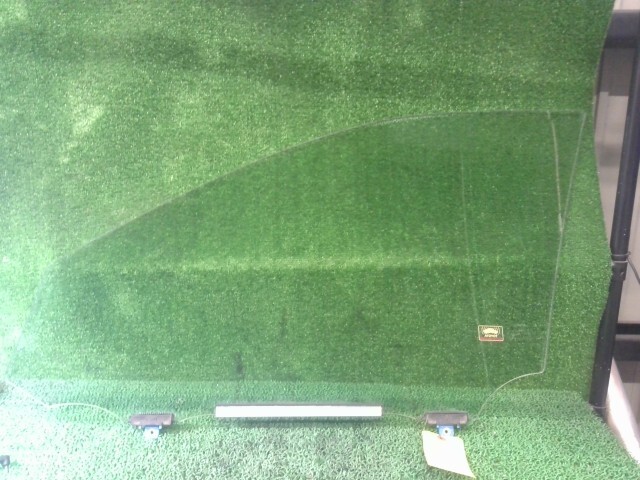 ハリアー DBA-ZSU60W 右Fドアガラス 070 68101-48160拍卖