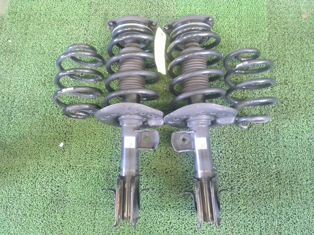 リーフ ZAA-ZE1 右フロントストラット 右F RAY E4302-5SK1A RS-R ダウンサス 1台分拍卖