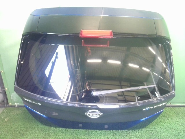 リーフ ZAA-ZE1 バックドア リアゲート トランク RAY K010M-5SKMA拍卖