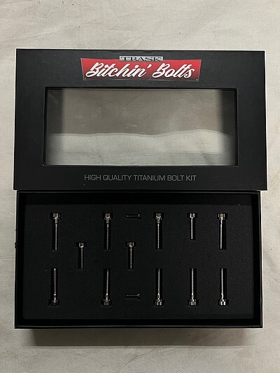 【Harley】Trask bitchin’ bolt トラスクビッチンボルト ミルウォーキーエイト カムカバー用 チタン製ボルト ビッチンボルト拍卖