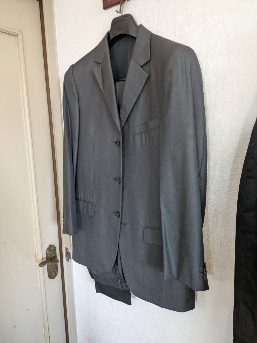 GUCCI グレー シングル3ボタンスーツ拍卖