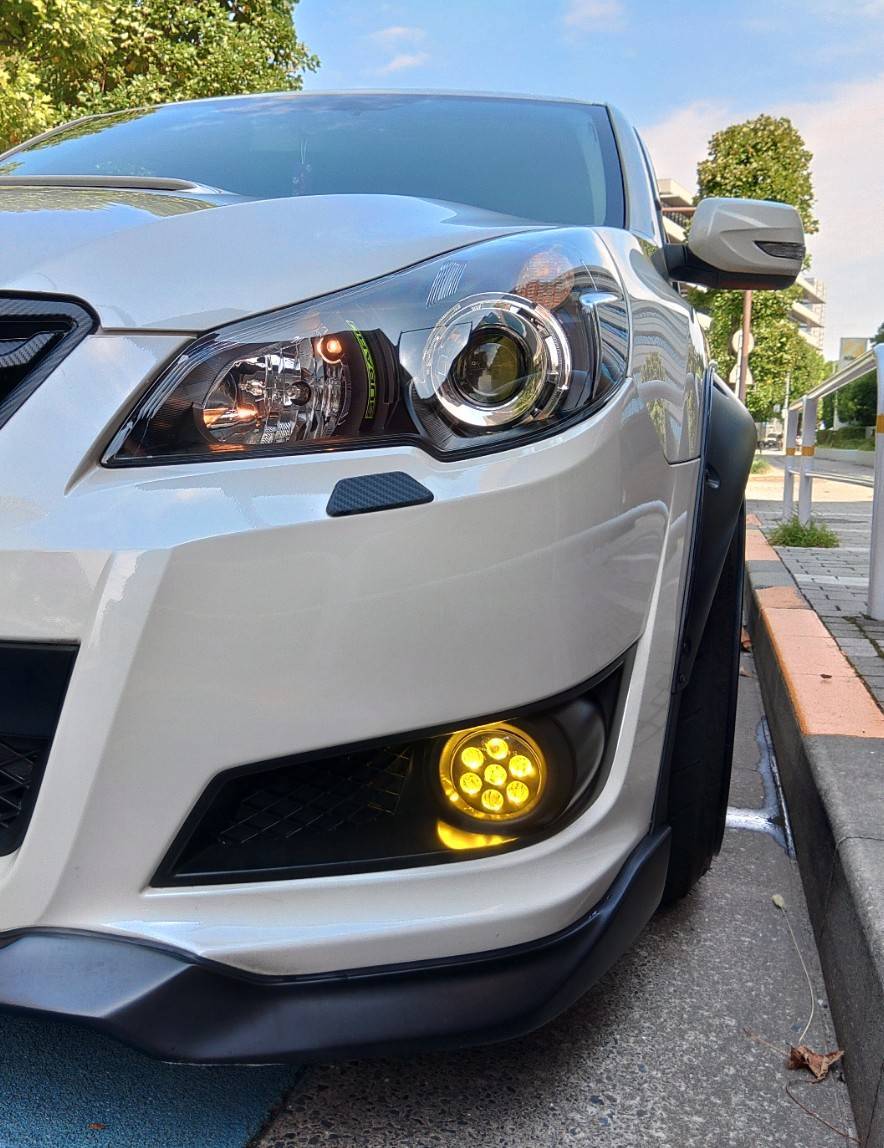 SUBARU純正フォグランプ五代目レガシィ後期型BM.BN系レヴォーグVM系WRX.VA系クロストレックGU系アウトバックBS9ガトリングバルカンフォグ拍卖