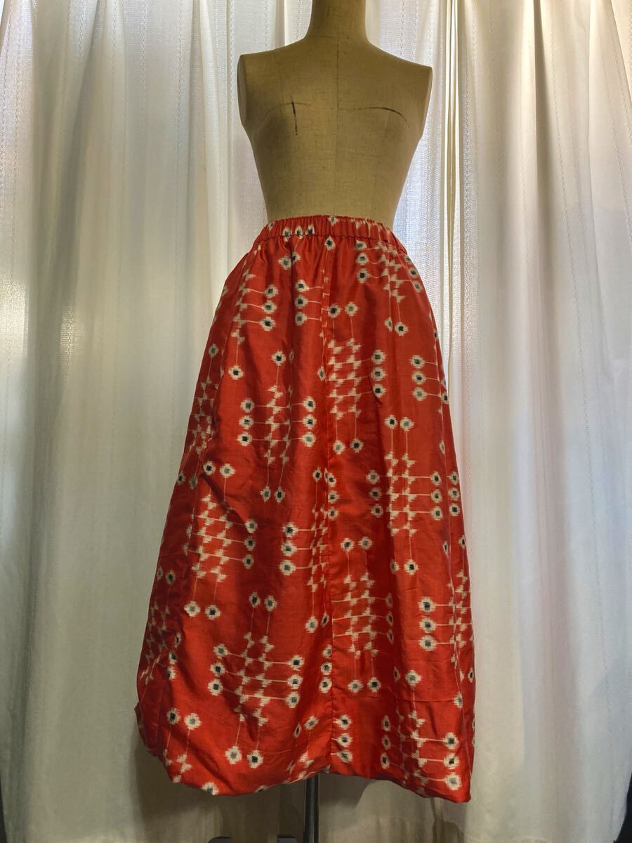 銘仙 バルーンスカート authentic silk kimono upcycled baloon skirt 総絹 正絹 着物リメイク 裏地付き ポケット付き拍卖