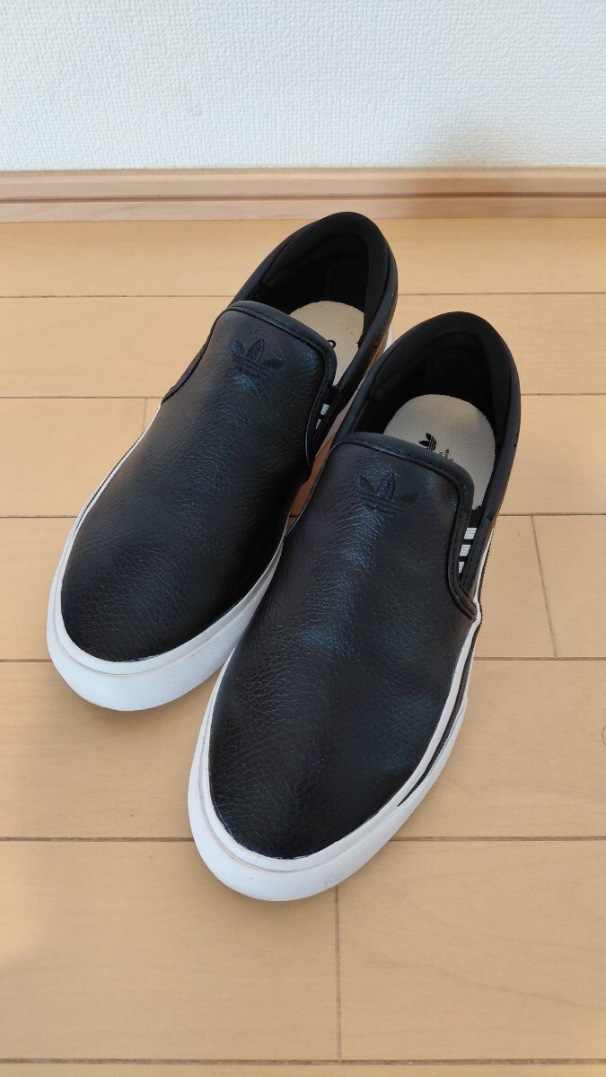 【美品】『adidas(アディダス)』スリッポン〈23.5cm〉拍卖