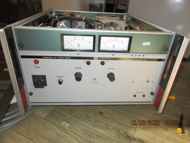 可変直流出圧電源 菊水電子工業 PAD60-35L AC200V 61Kg 正常動作 取説付き拍卖