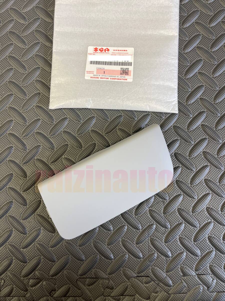 ★新品 未使用 スズキ ワゴンR FXリミテッド MH23S スポイラー付用 牽引フックカバー拍卖